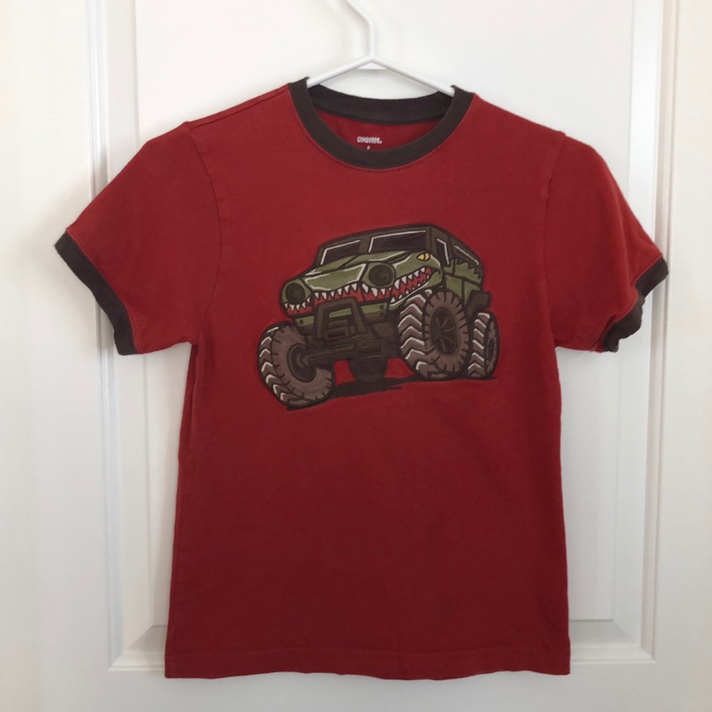 Gymboree embroidered graphic T-shirt size 8